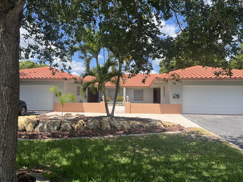 More Photos Of 3310 NW 90th Ave, Coral Springs Multifamily For Sale