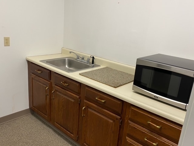 More Photos Of 850 Main St, Westbrook Office For Lease