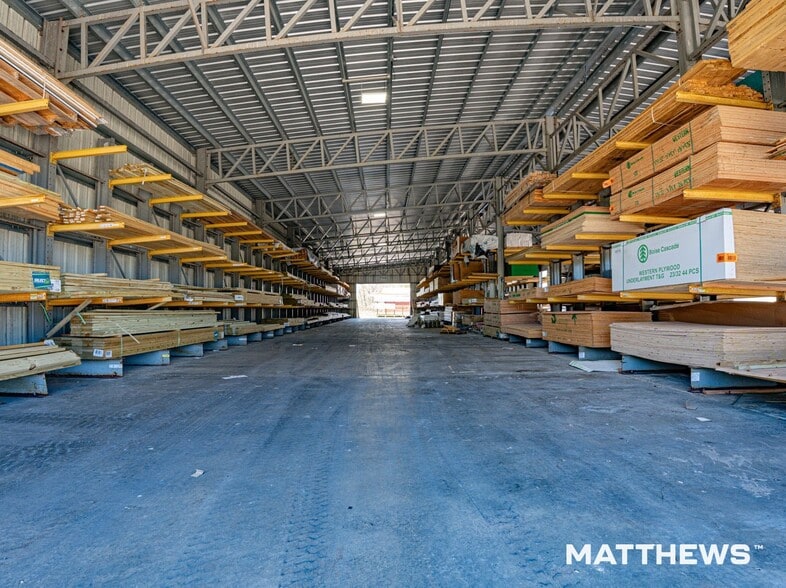 More Photos Of 1480 SW Bayshore Dr, Suttons Bay Industrial For Sale