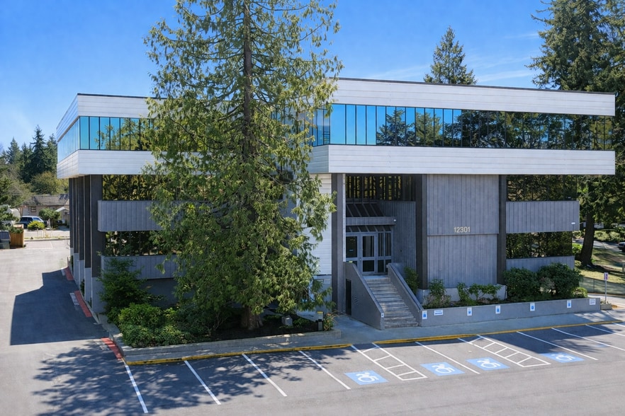 Primary Photo Of 12301 NE 10th Pl, Bellevue Office For Sale