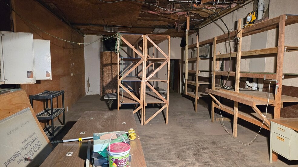 More Photos Of 218-222 Virginia Ave, Cumberland Storefront Retail Residential For Lease