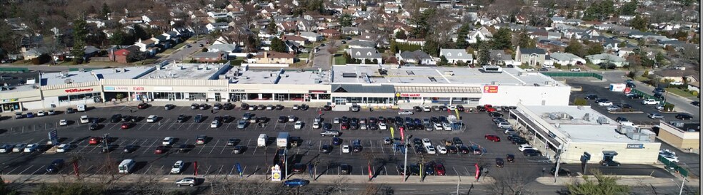 Primary Photo Of 998-1054 Old Country Rd, Plainview Storefront For Lease