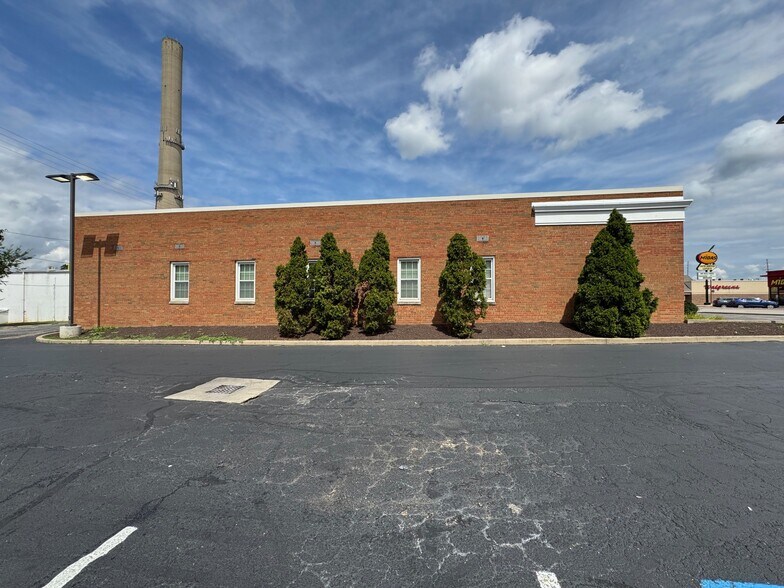 More Photos Of 2680 State Rd, Cuyahoga Falls Office For Sale