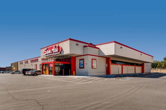 More Photos Of 2797 S Maryland Pky, Las Vegas General Retail For Lease
