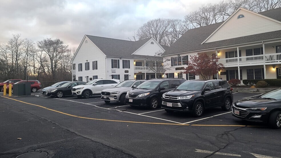 More Photos Of 36 N Bedford St, East Bridgewater Office For Sale