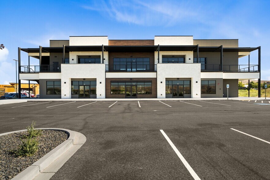 More Photos Of 5069 Ava Way, Richland Storefront Retail Office For Lease