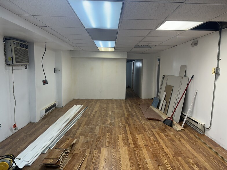 More Photos Of 55 Halsey St, Newark Storefront Retail Residential For Sale