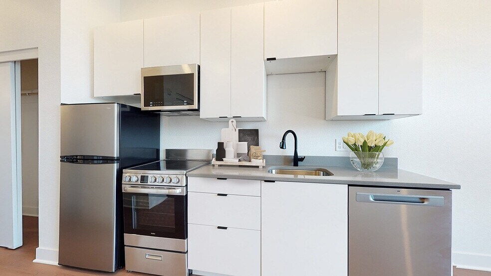 More Photos Of 3890 W Colfax Ave, Denver Apartments For Sale