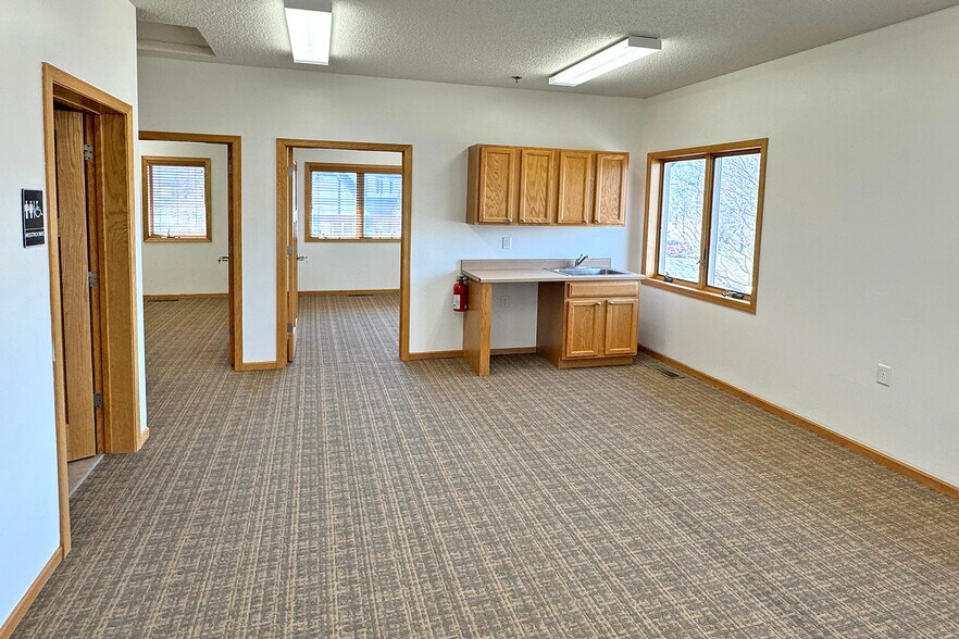 More Photos Of 2115 County Road D E, Maplewood Office For Lease