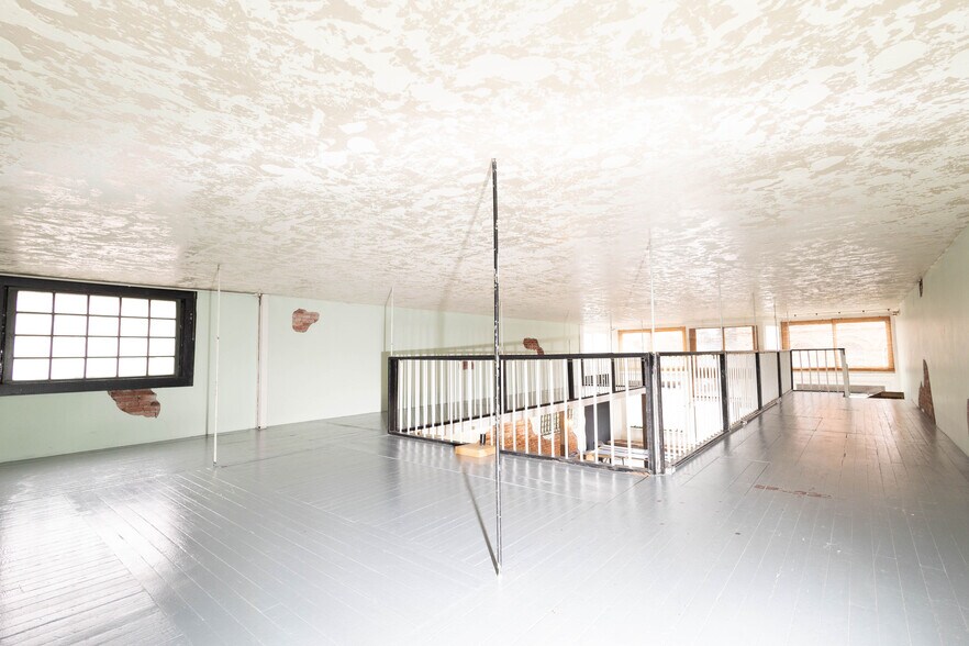 More Photos Of 306 S Main, Union Storefront Retail Residential For Sale