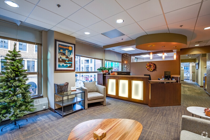 More Photos Of 825 Nicollet Mall, Minneapolis Office For Lease