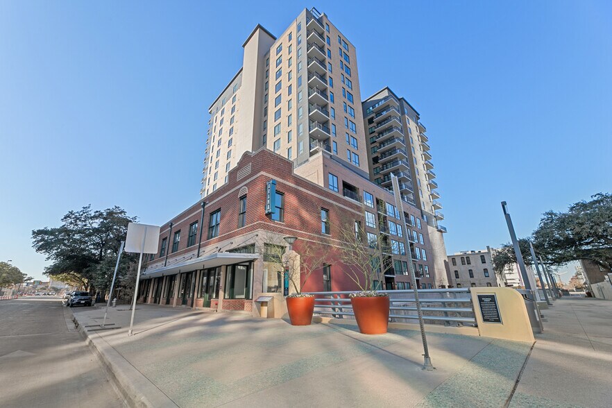 Primary Photo Of 601 Dolorosa, San Antonio Office For Lease