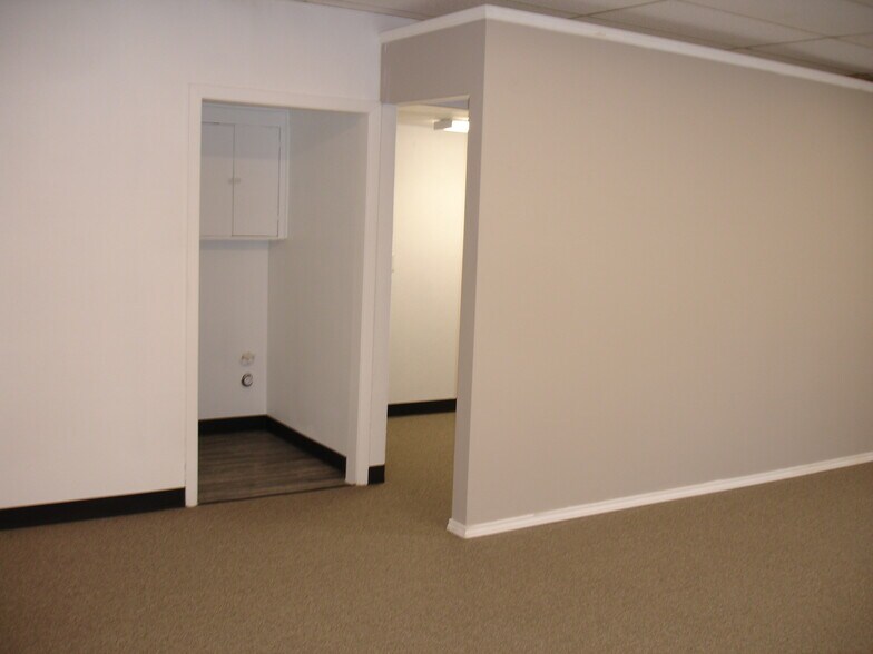 More Photos Of 1022 Pasadena Blvd, Pasadena Medical For Lease