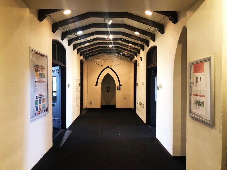 More Photos Of 6554-6566 Hollywood Blvd, Los Angeles Storefront Retail Office For Lease