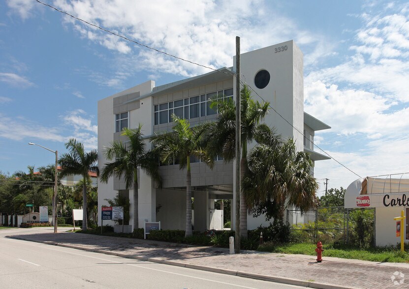 Primary Photo Of 3330 S Federal Hwy, Boynton Beach Medical For Lease