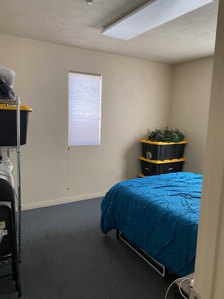 More Photos Of 1200 Avenue E, Ely Office For Sale