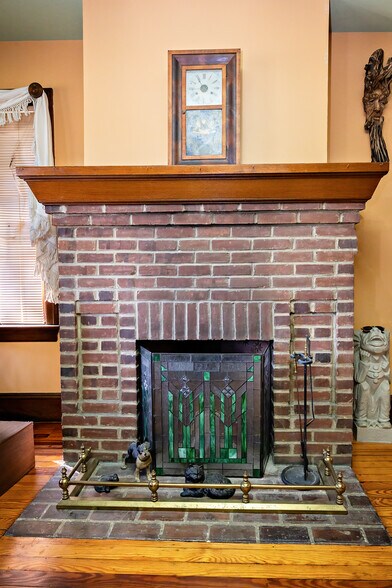 More Photos Of 425 White Horse Pike, Haddon Heights Office Residential For Sale