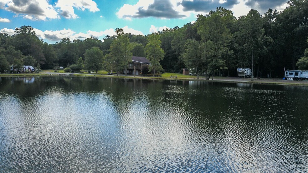 More Photos Of 63 Blue Mountain rd, Schuylkill Haven Trailer Camper Park For Sale