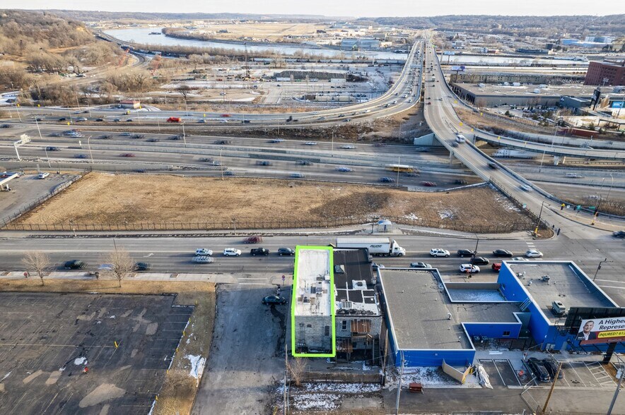 More Photos Of 449 7th St E, Saint Paul Storefront For Sale