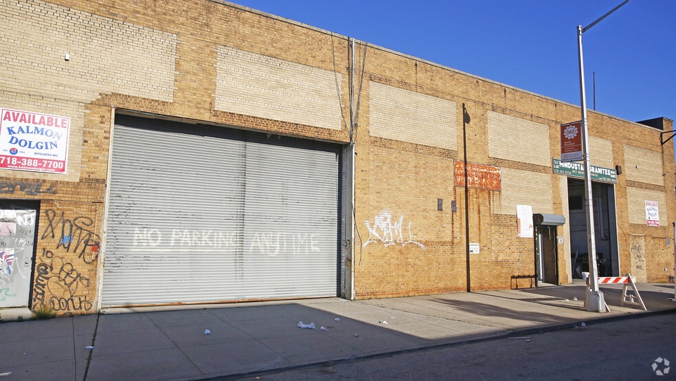 More Photos Of 237 Russell St, Brooklyn Warehouse For Lease