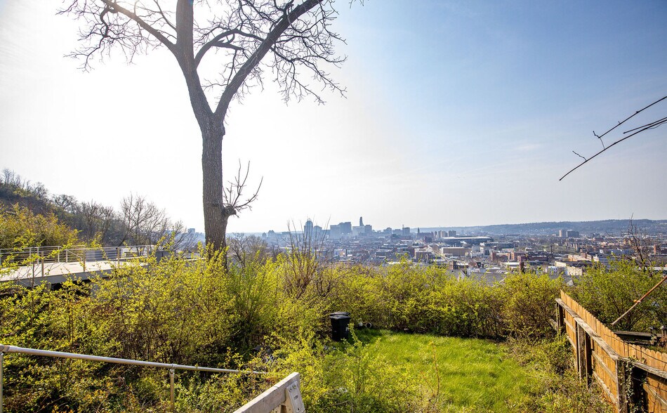 More Photos Of 241 Klotter Ave, Cincinnati Apartments For Sale