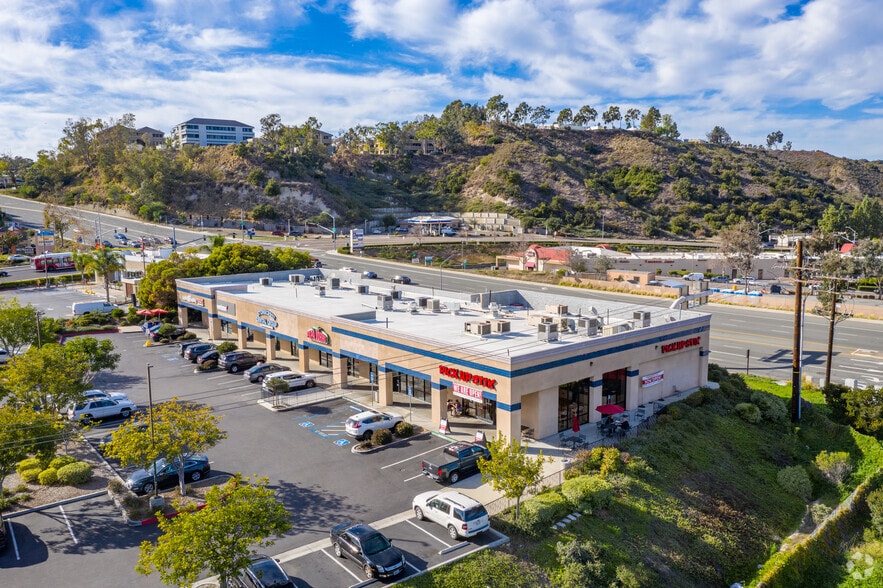 More Photos Of 3737 Murphy Canyon Rd, San Diego Freestanding For Sale