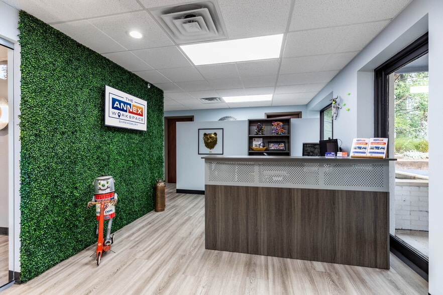 More Photos Of 7501-7509 Murdoch Ave, Saint Louis Coworking Space