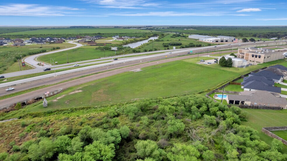 More Photos Of 6201 Zac Lentz Pky, Victoria Land For Sale