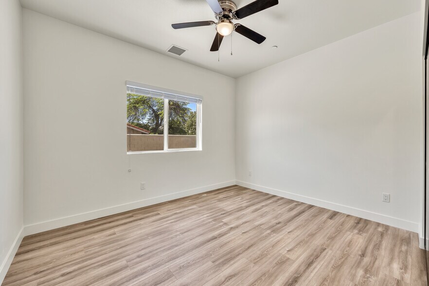 More Photos Of 33912 Whispering Palms Trail, Cathedral City Apartments For Sale