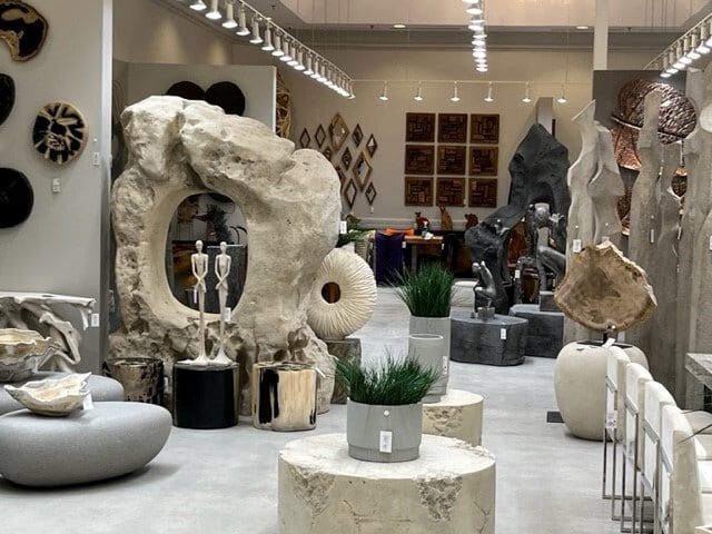 More Photos Of 135 S Main St, High Point Hotel For Sale