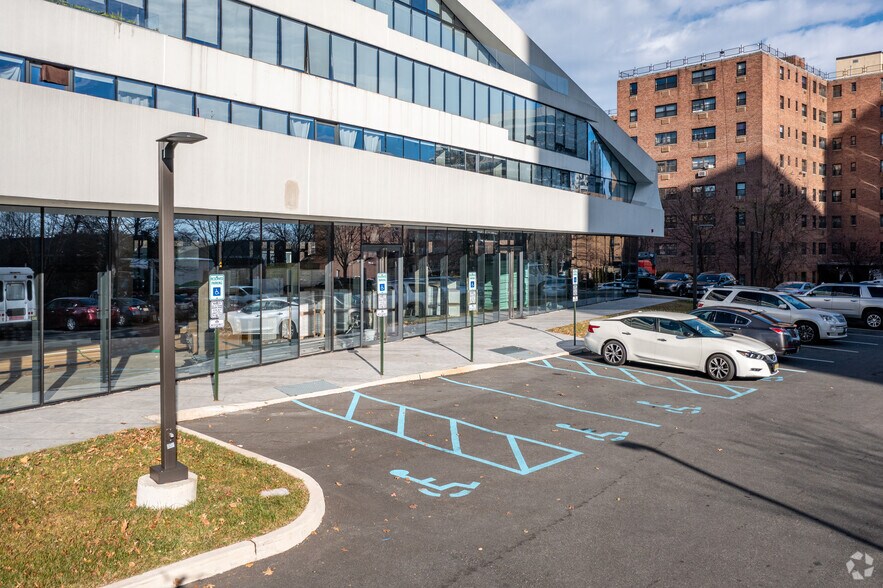 More Photos Of 315 S Harrison St, East Orange Apartments For Lease