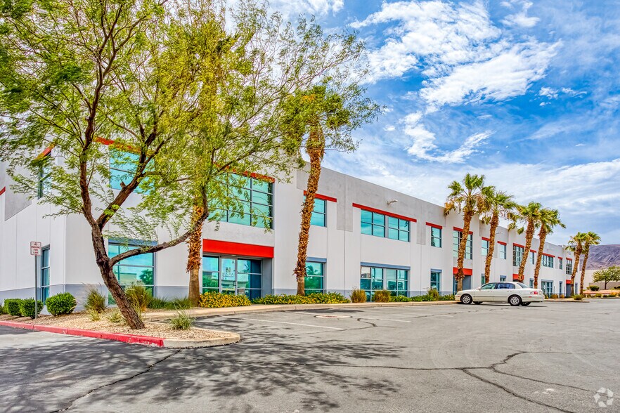 More Photos Of 150 N Gibson Rd, Henderson Industrial For Sale