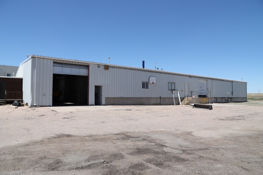 More Photos Of 2302 W Lincolnway, Cheyenne Light Manufacturing For Lease