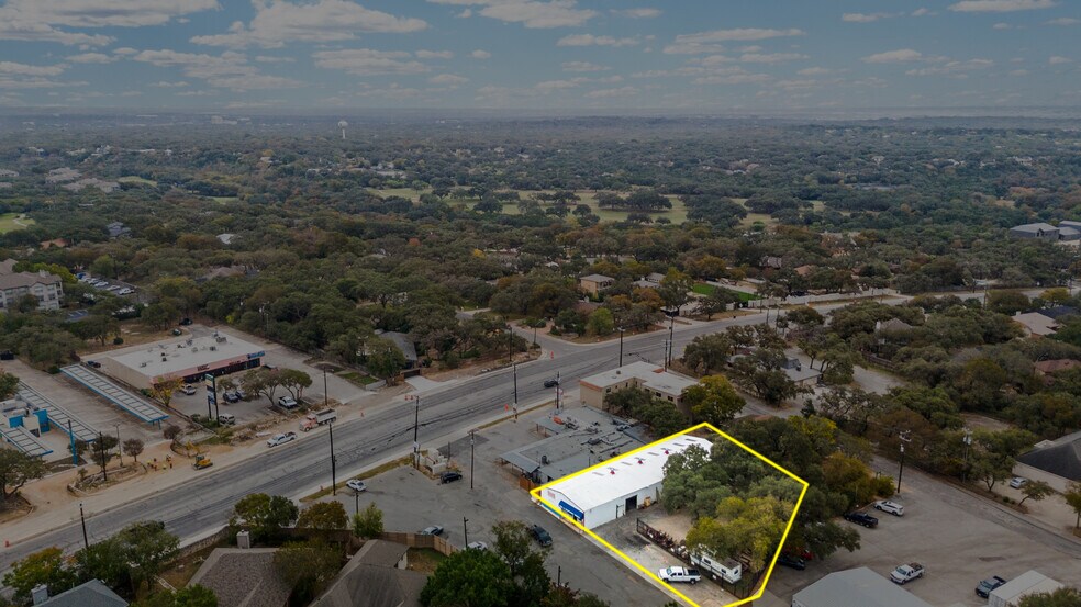 More Photos Of 17645 Blanco Rd, San Antonio General Retail For Sale