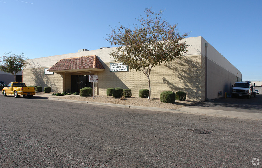 Primary Photo Of 5620-5624 N 53rd Ave, Glendale Warehouse For Lease