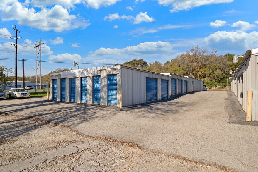 More Photos Of 145 Quail Run, San Marcos Self Storage For Sale