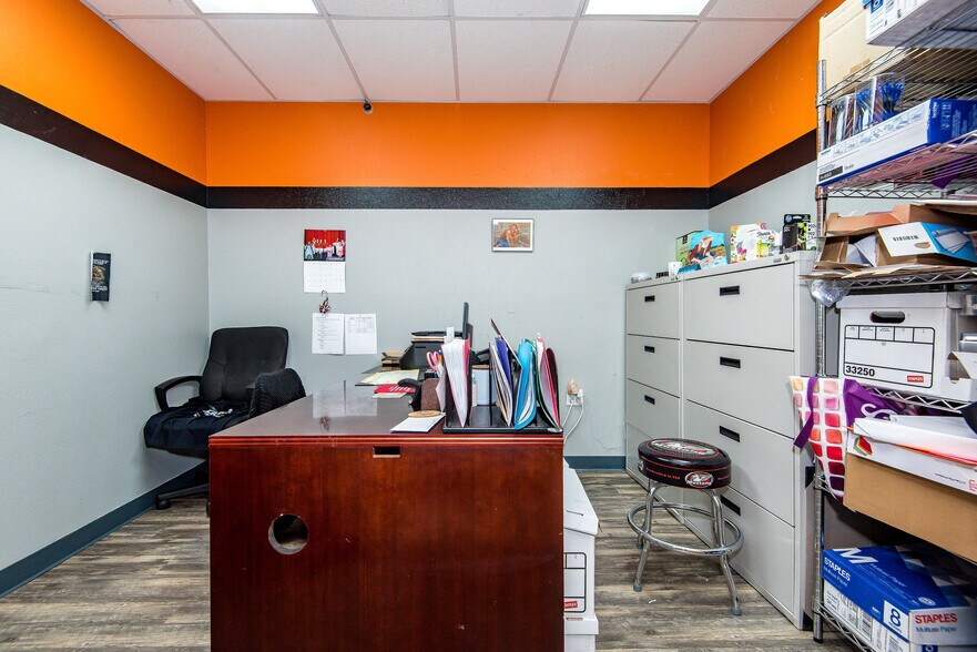 More Photos Of 2106 Highway 95, Bullhead City Auto Dealership For Sale