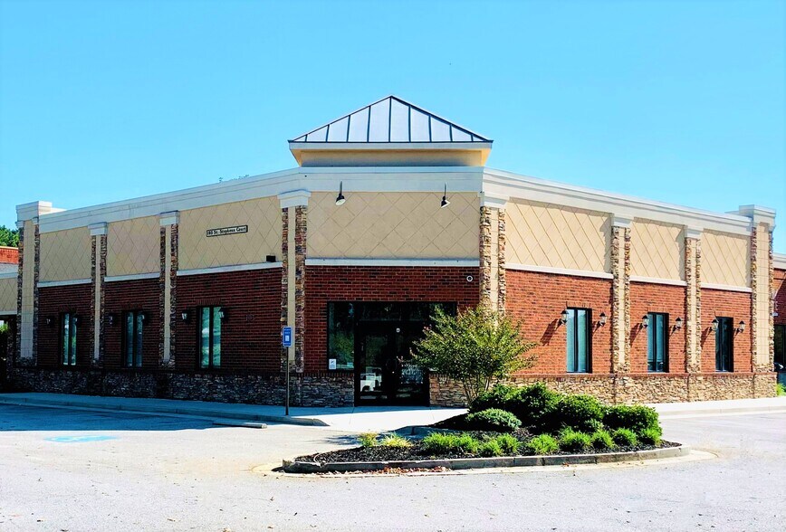 More Photos Of 105 St. Stephens Ct, Tyrone General Retail For Sale