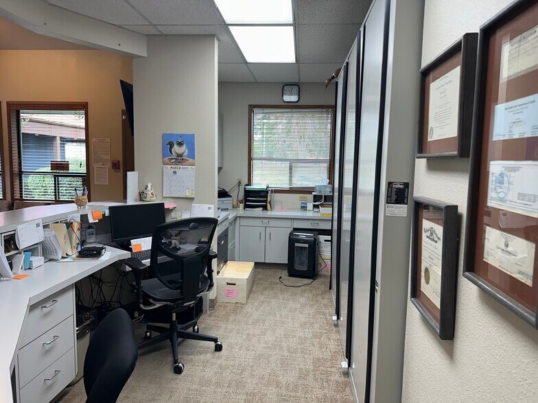 More Photos Of 14818 Pacific Ave S, Tacoma Medical For Sale