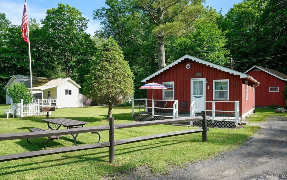 More Photos Of 5973 New York 28, Phoenicia Hotel For Sale