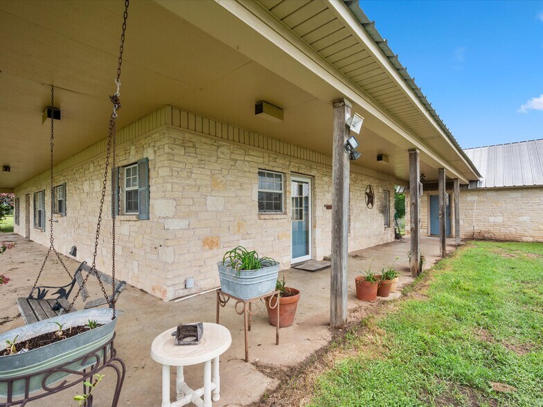 More Photos Of 17645 Highway 6, Navasota Land For Sale