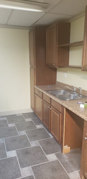 More Photos Of 1230 N Skyline Dr, Idaho Falls Warehouse For Lease