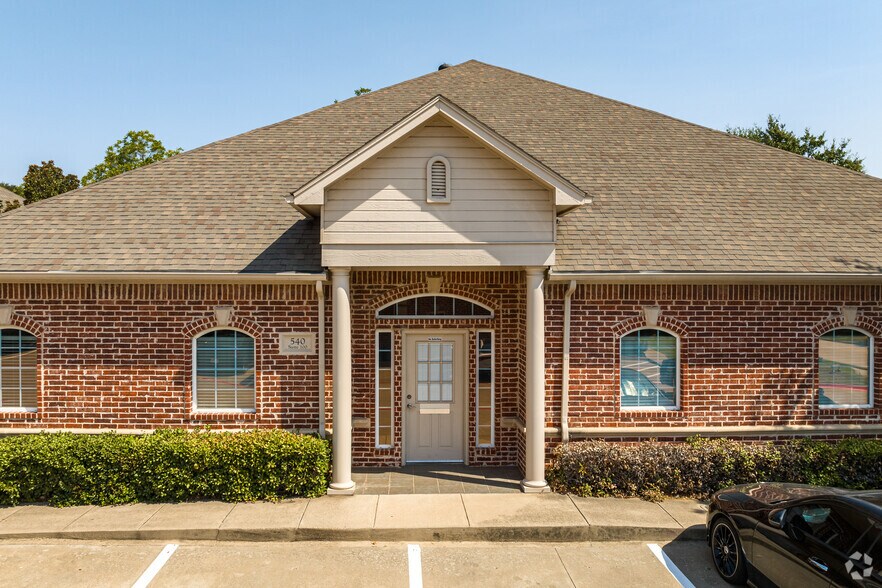 More Photos Of 558 Silicon Dr, Southlake Unknown For Lease