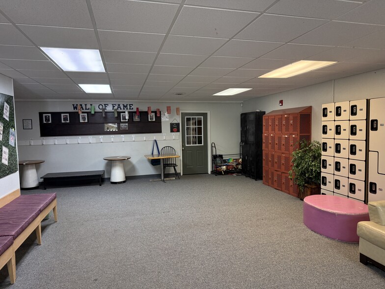 More Photos Of 5496 Highway 92, Acworth Religious Facility For Sale