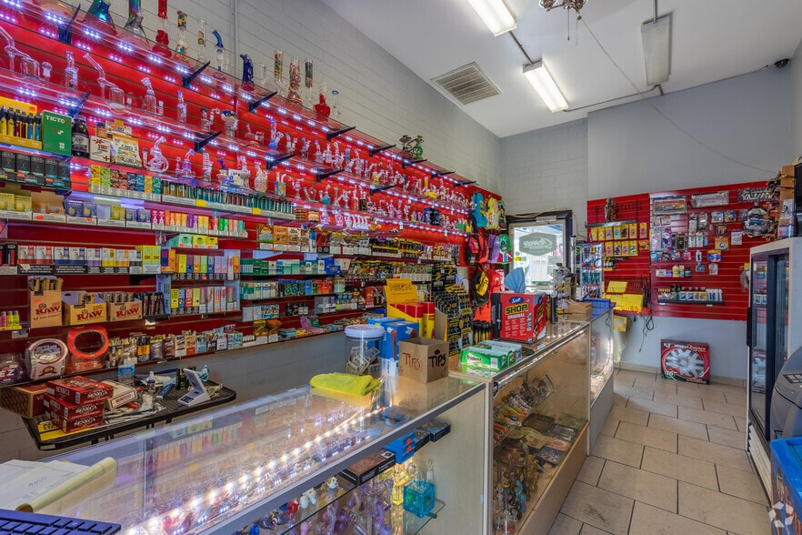 More Photos Of 6315 E Lake Mead Blvd, Las Vegas Carwash For Sale