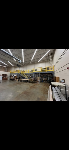 More Photos Of 91 Cedar St, Milford Research And Development For Lease