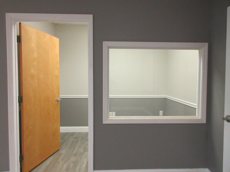 More Photos Of 540 NW University, Port Saint Lucie Office Residential For Sale