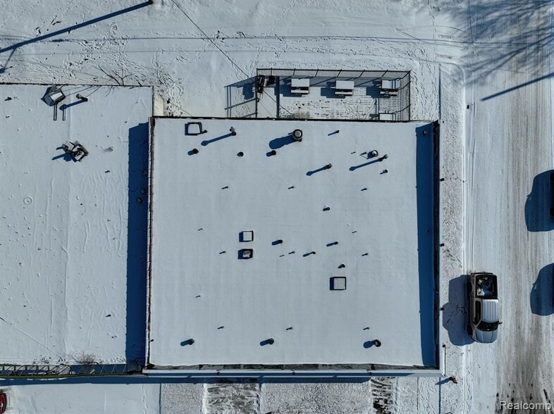 More Photos Of 19612 Schoenherr St, Detroit Specialty For Sale