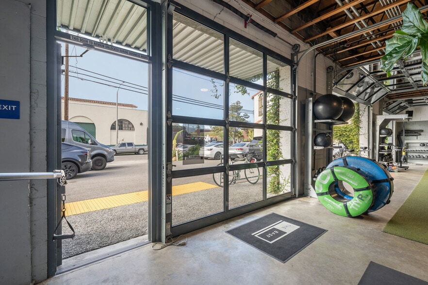 More Photos Of 116 Anacapa St, Santa Barbara Storefront For Lease