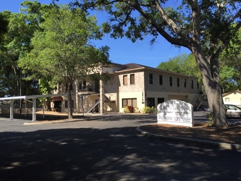 Primary Photo Of 2810 St Isabel St, Tampa Medical For Lease